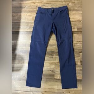 Weatherproof vintage Costco tech pants size 32x34 navy